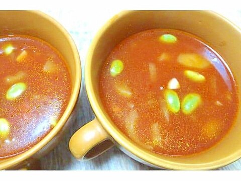 枝豆を入れたミネストローネ風スープ